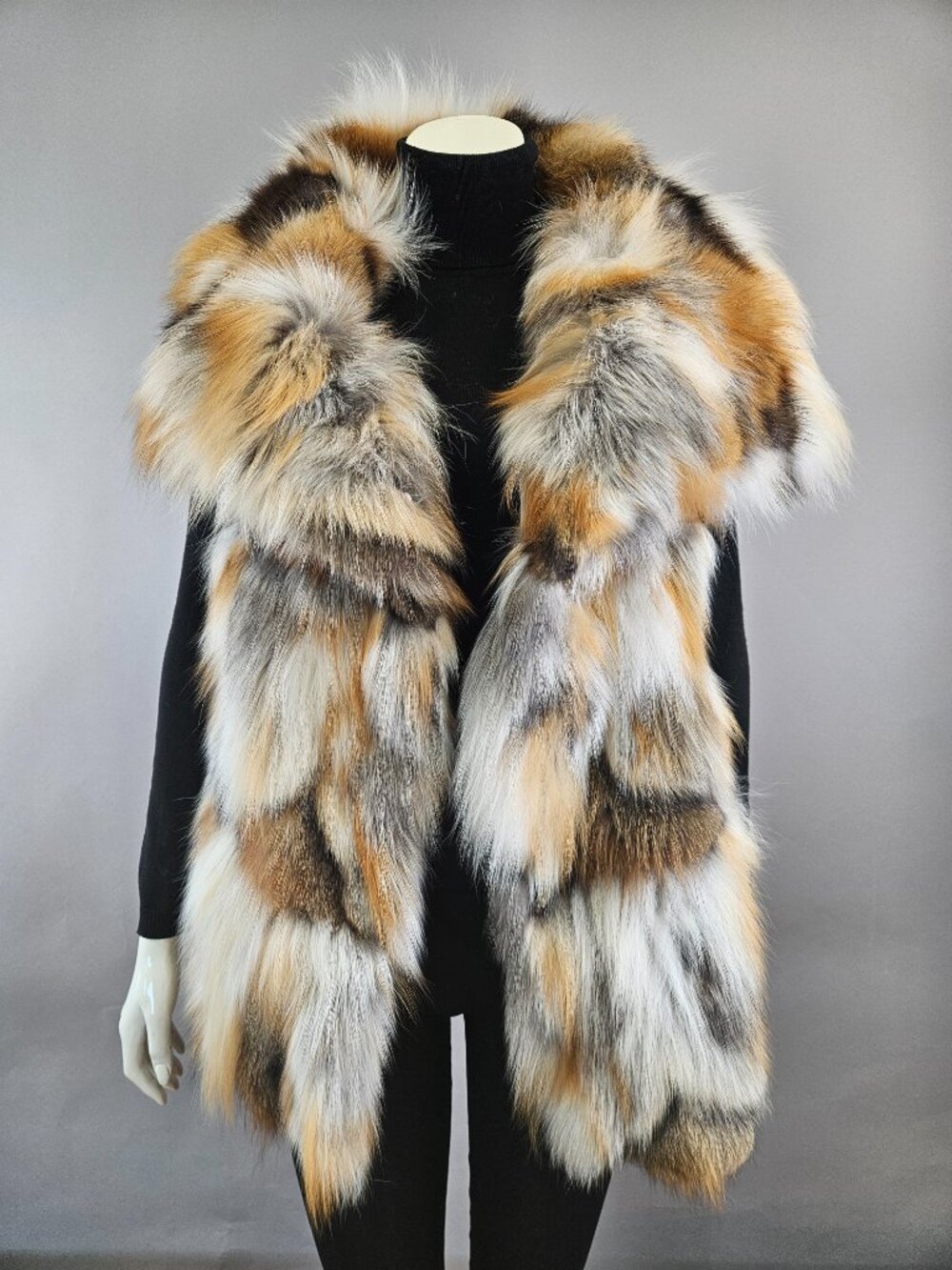 Il Fait Froid Multi-Color Natural Sectioned Red Fox Fur Vest
